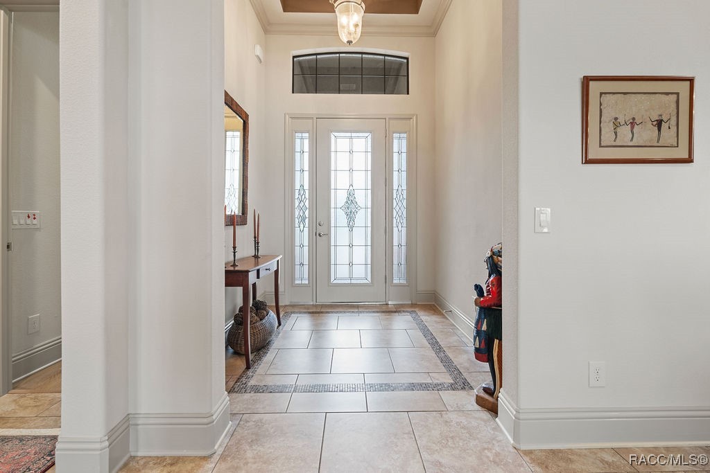 1547 N Eagle Ridge Path