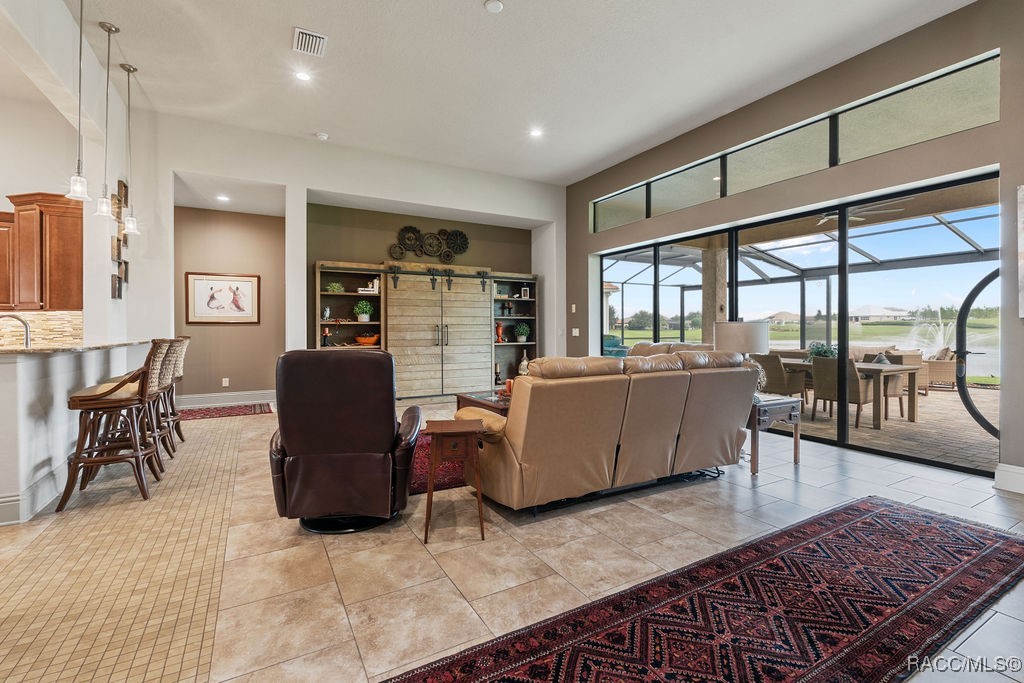 1547 N Eagle Ridge Path