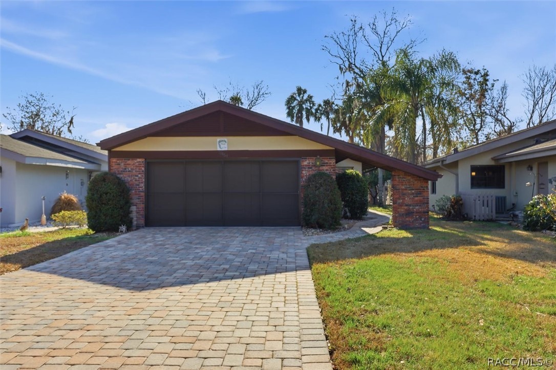 11464 W Clubview Drive