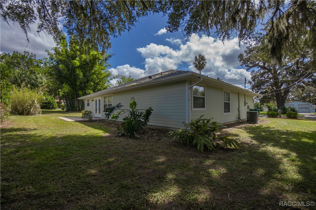 406 Hunting Lodge Drive, Inverness, Florida image 33