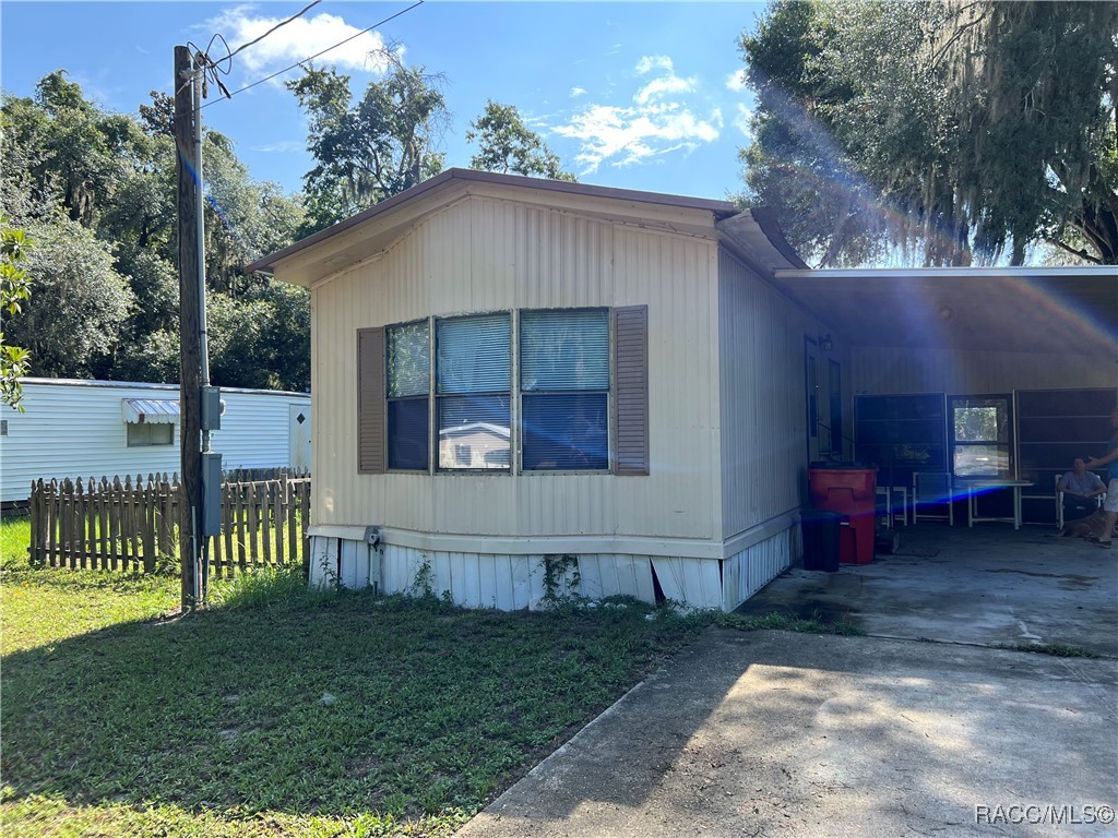 1159 County 482c1 Road, Lake Panasoffkee, Florida image 23