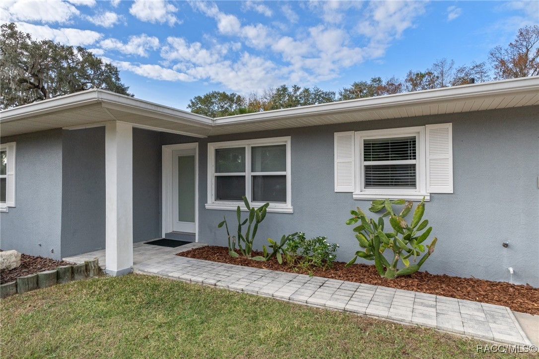 1880 S Mandarin Terrace, Inverness, Florida image 2