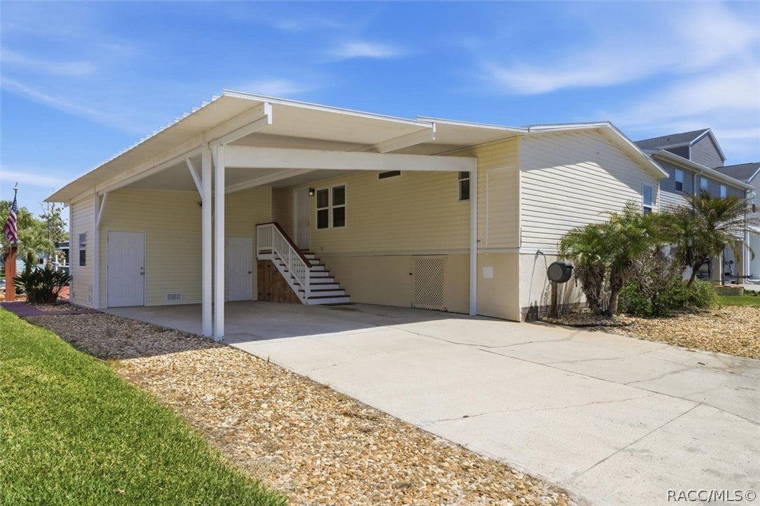 11673 W Clearwater Court