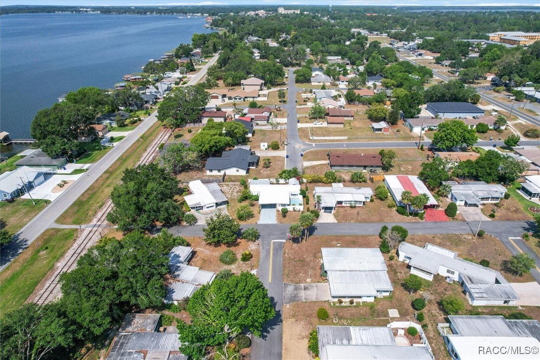 31151 Valencia Avenue, Tavares, Florida image 47