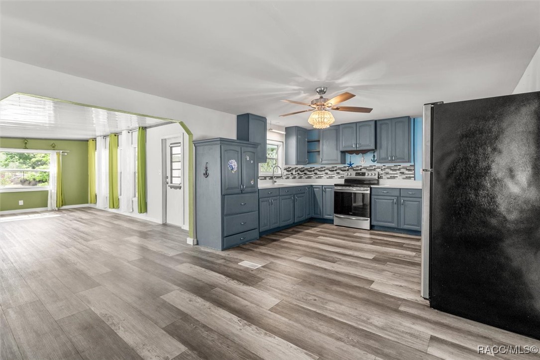 31151 Valencia Avenue, Tavares, Florida image 21