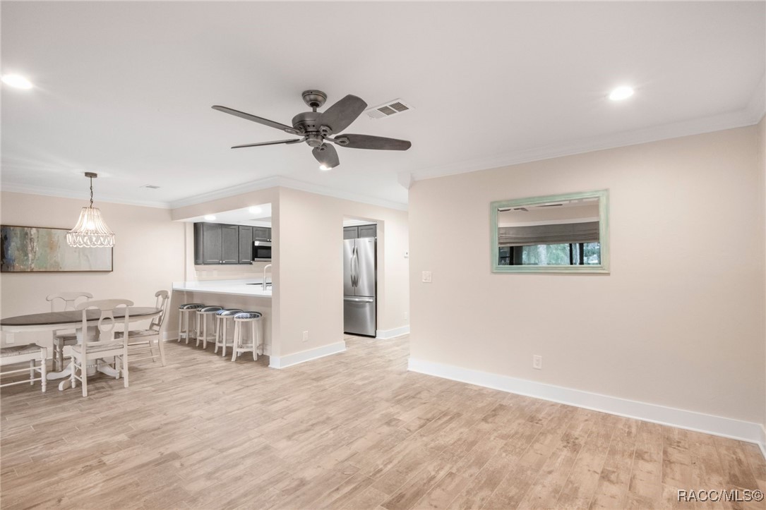 1637 SE Paradise Circle, Crystal River, Florida image 14