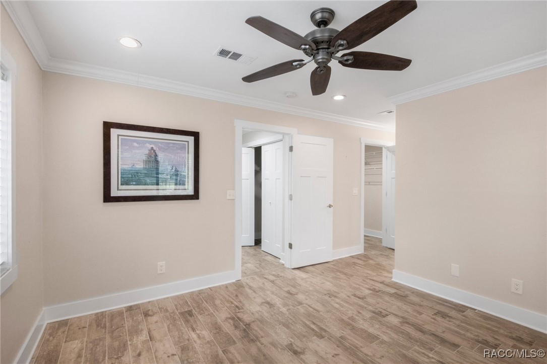 1637 SE Paradise Circle, Crystal River, Florida image 30