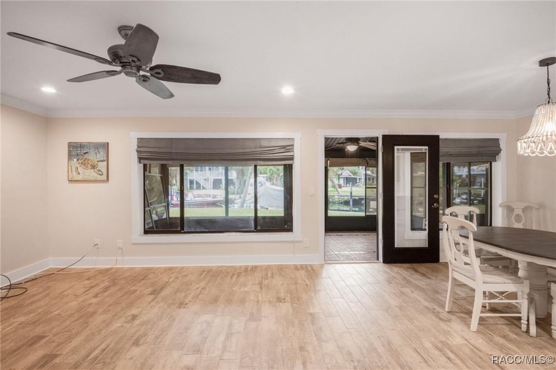 1637 SE Paradise Circle, Crystal River, Florida image 16