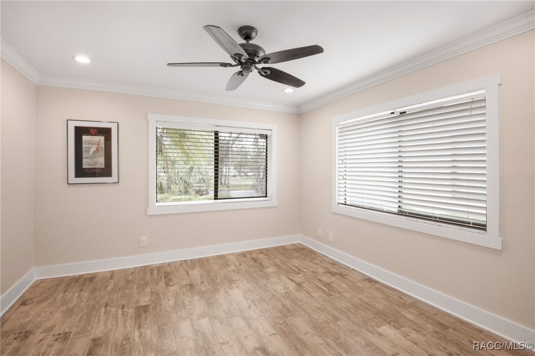 1637 SE Paradise Circle, Crystal River, Florida image 29