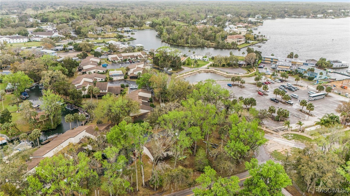 1637 SE Paradise Circle, Crystal River, Florida image 43