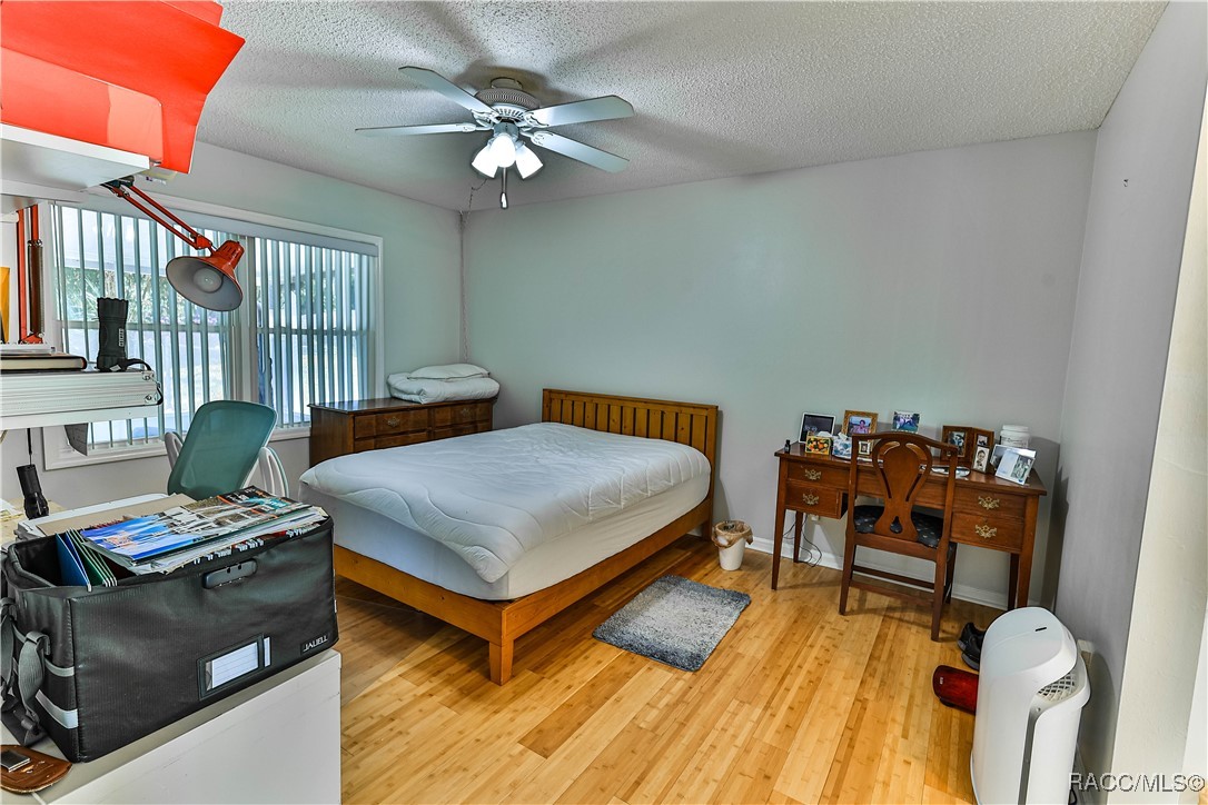 819 N Country Club Drive, Crystal River, Florida image 19