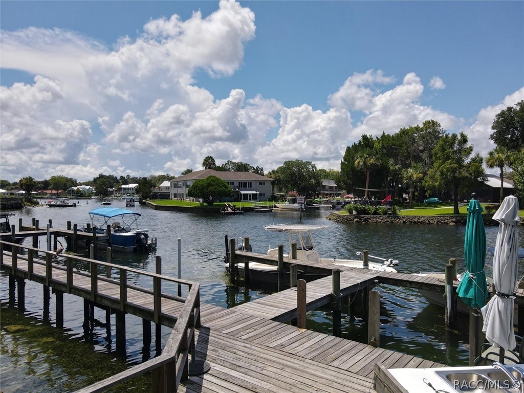 259 NW Bay Path Drive, Crystal River, Florida image 16