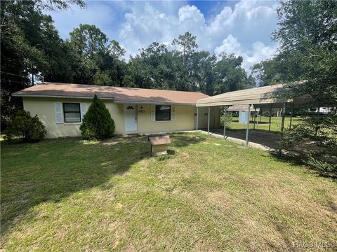 A home in Crystal River