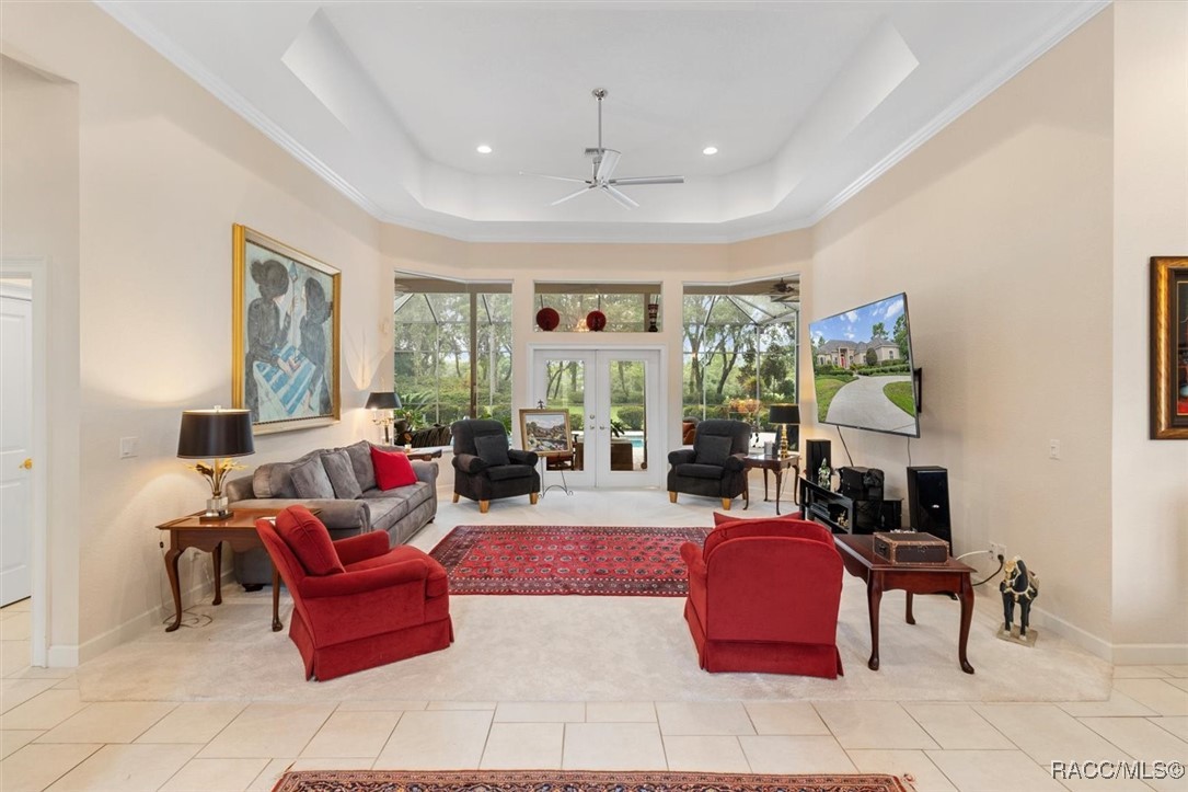 3915 N Grayhawk Loop