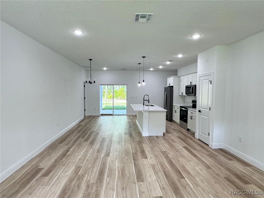 9298 N Akola Way, Citrus Springs, Florida image 5