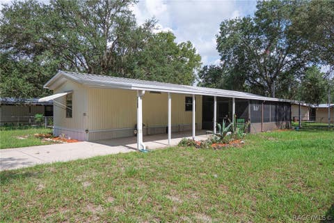 Mobile Home For Sale - 6377 W Flanders Lane<br/> Crystal River, FL 34429