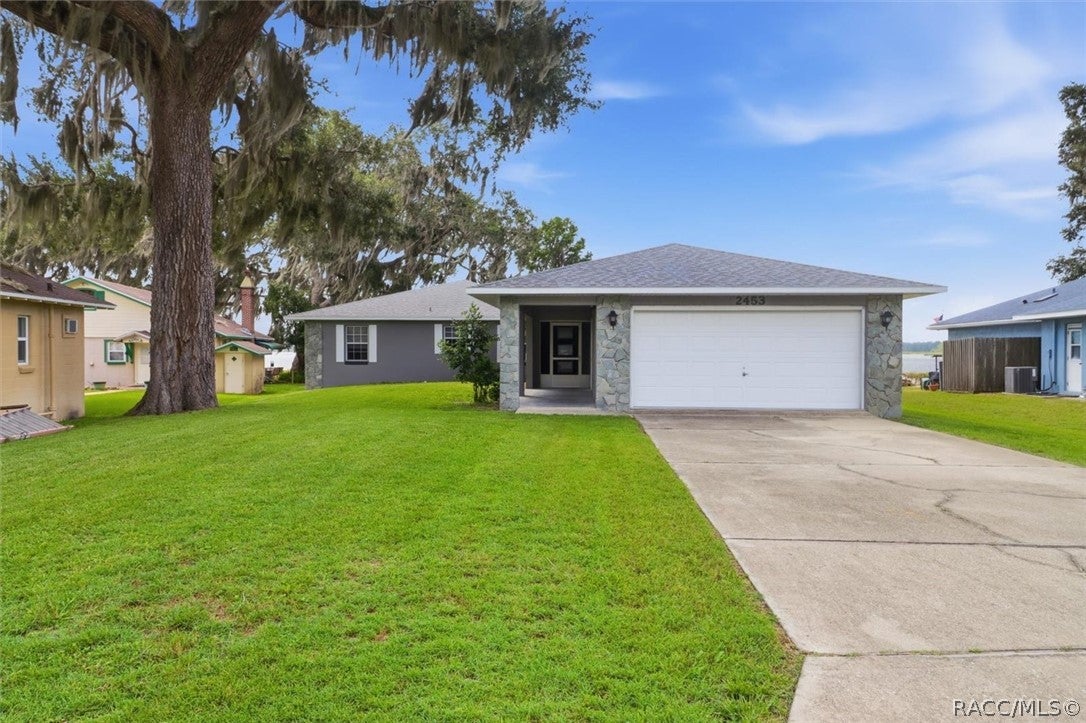 2453 N Lakefront Drive