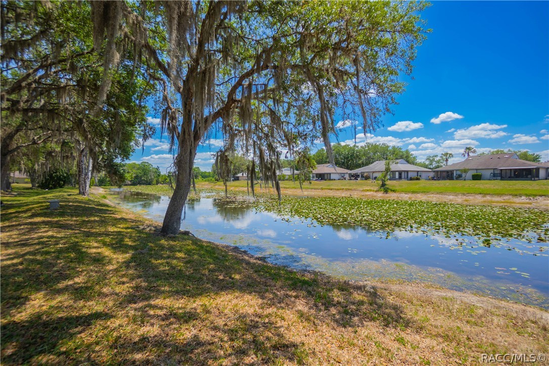 127 N Golf Harbor Path