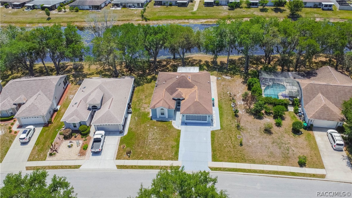 127 N Golf Harbor Path