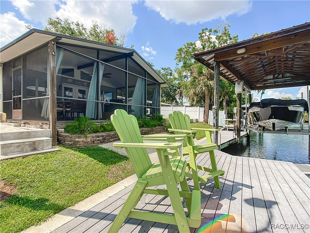 1317 SE 3rd Avenue, Crystal River, Florida image 1