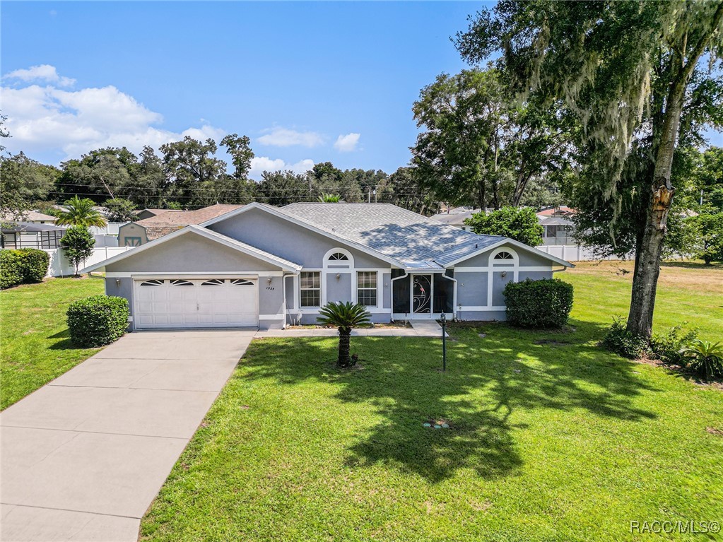 1325 E Silver Thorn Loop, Hernando, Florida image 1