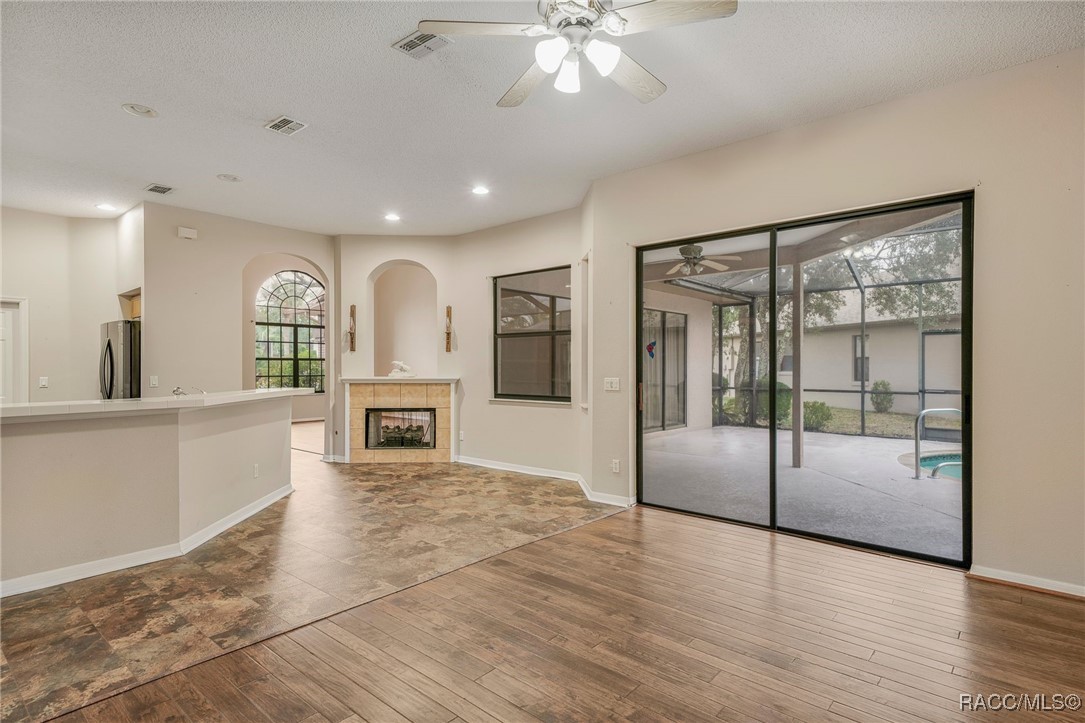 5613 W Crossmoor Place, Lecanto, Florida image 8