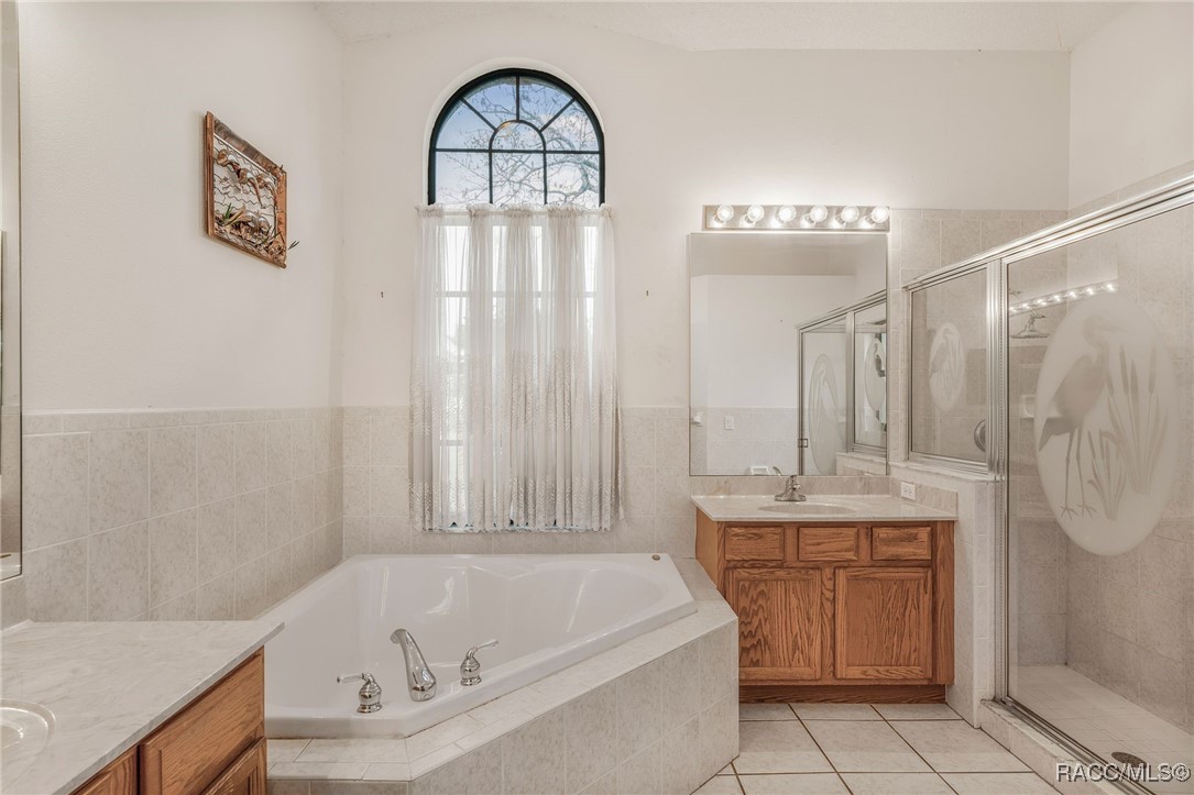 5613 W Crossmoor Place, Lecanto, Florida image 20