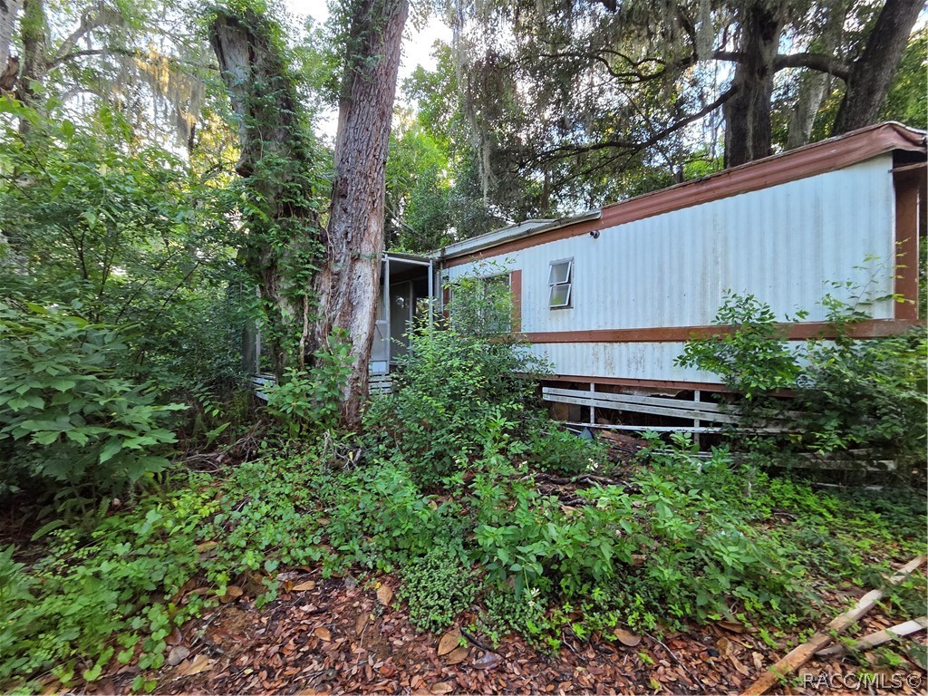 Photo 1 of 17 — 8095 E Gobbler Court, Floral City, FL 34436