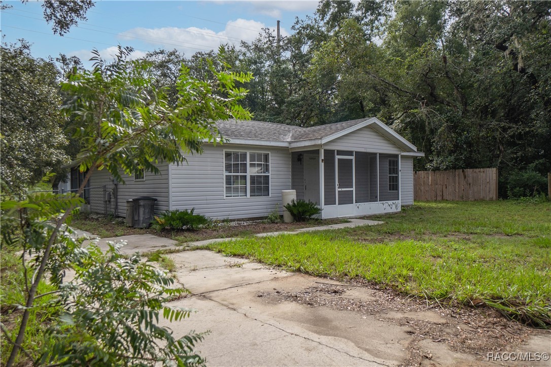 93 S Rooks Avenue, Inverness, Florida image 3