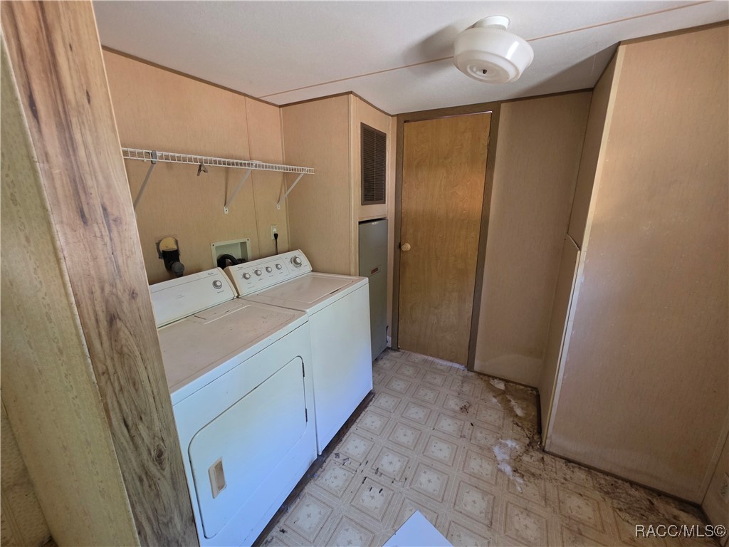 7965 W Badger Lane, Dunnellon, Florida image 18