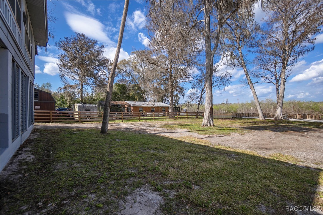 5463 S Withlapopka Drive, Floral City, Florida image 45