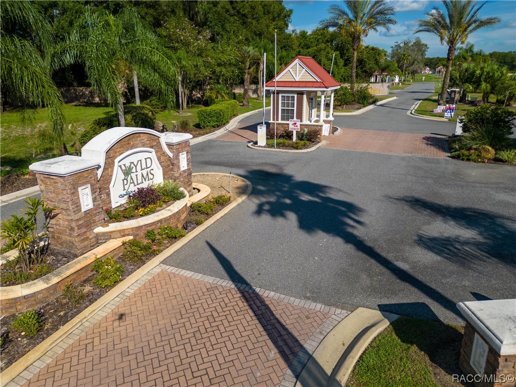 1248 Heron Point Drive, Inverness, Florida image 9