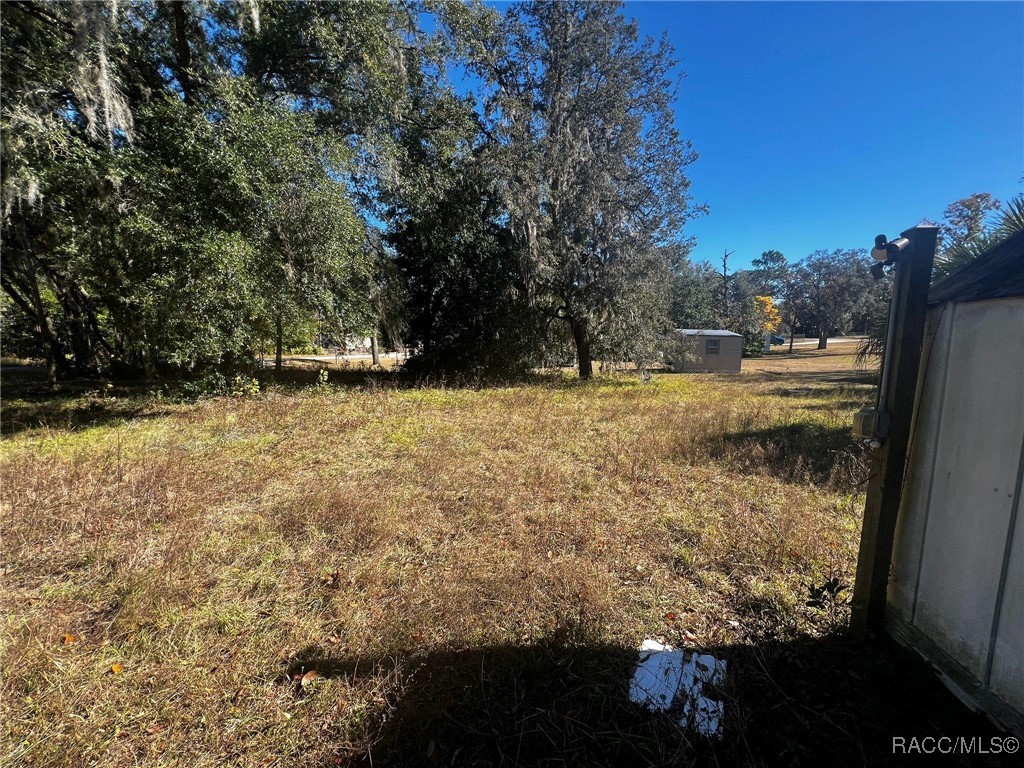 2672 E Earth Street, Inverness, Florida image 6