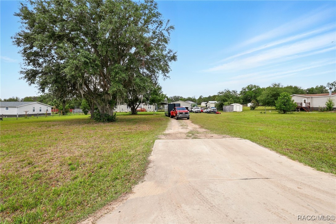 10330 S Appaloosa Avenue, Floral City, New York image 30