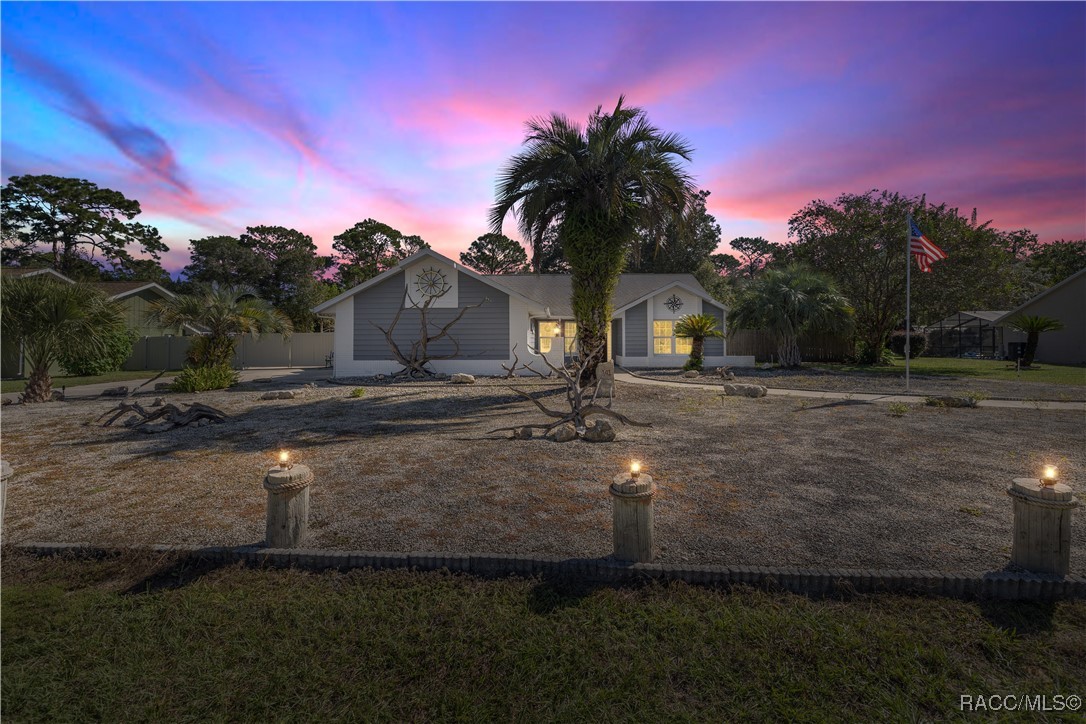 141 S Highview Avenue