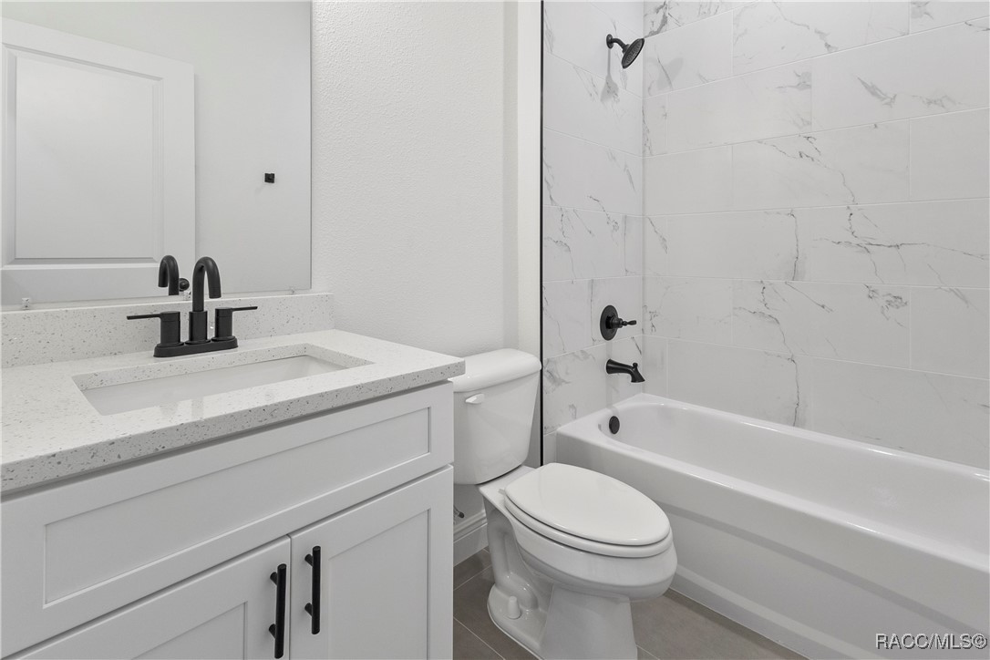 709 Marion Oaks Manor, Ocala, New York image 13