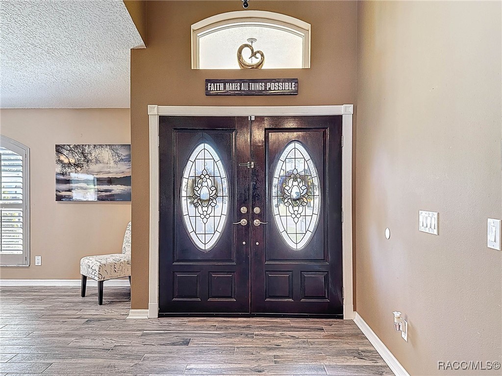 3920 Meadowlark Court, , New York image 9