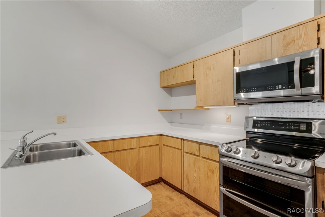 24 Golfview Court, Homosassa, Florida image 10