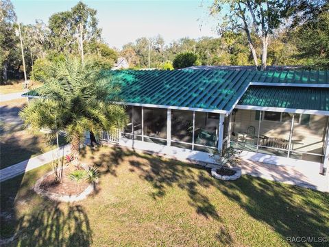 11590 E Salmon Drive Floral City FL 34436