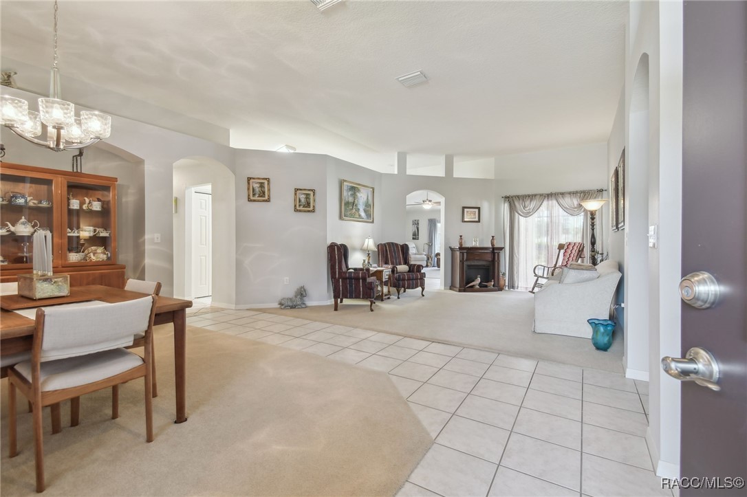 22431 Willow Lakes Drive, Lutz, New York image 7
