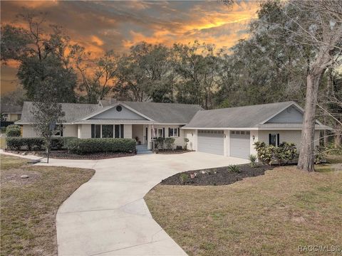 A home in Dade City