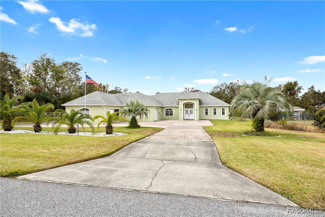 17847 Dansville Drive, Spring Hill, Florida image 1