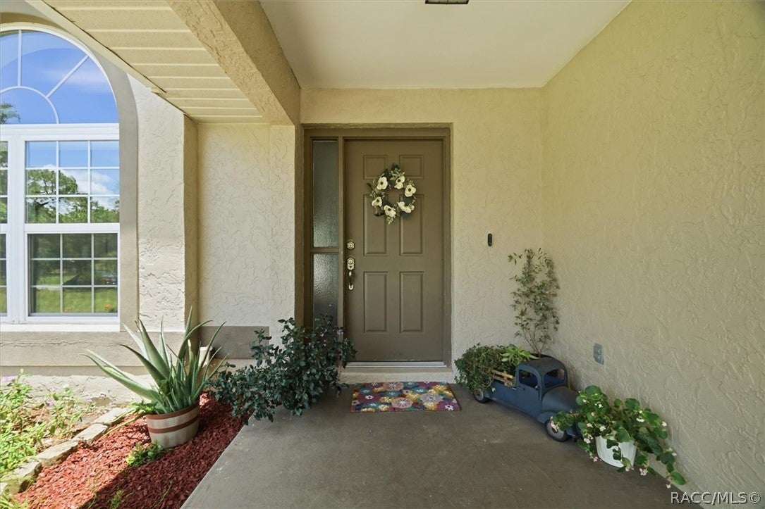 2877 W Axelwood Drive