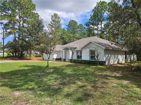 Homes For Sale - 41 Fringetree Street<br/> Homosassa, FL 34446