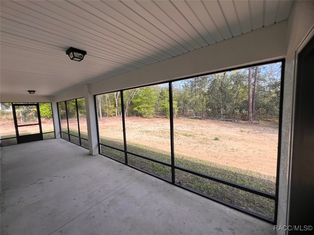 6613 N Bedstrow Boulevard, Dunnellon, Florida image 27