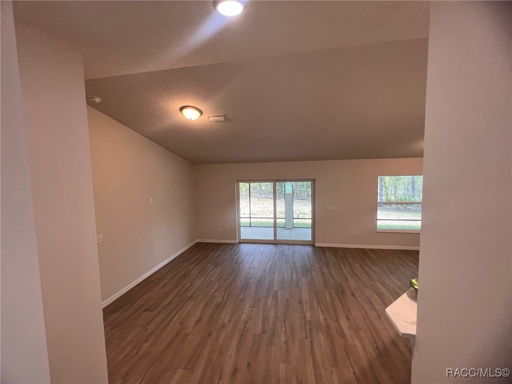 6613 N Bedstrow Boulevard, Dunnellon, Florida image 6