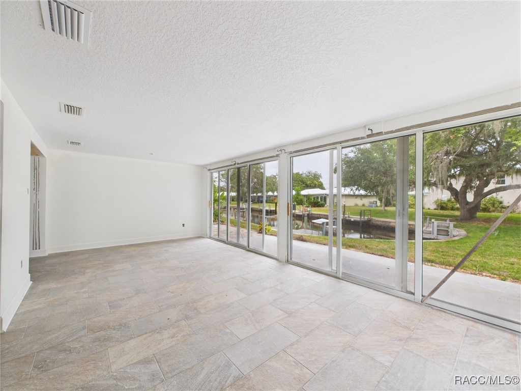 11624 W Kingfisher Court, Crystal River, New York image 18