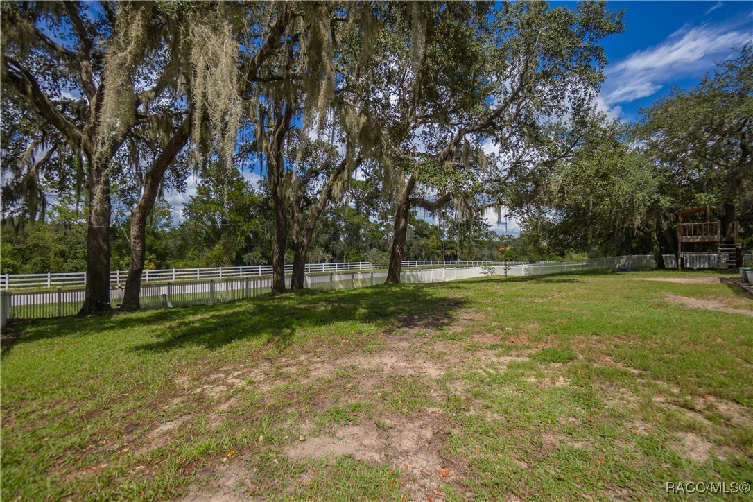 9709 E Baymeadows Drive, Inverness, Florida image 47