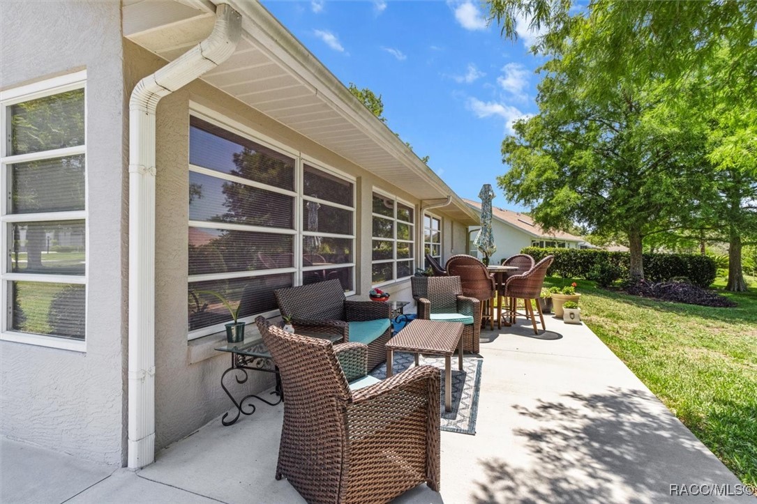6150 N Whispering Oak Loop, Beverly Hills, New York image 32