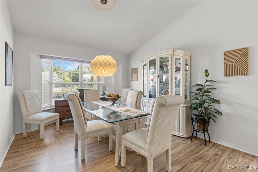 6150 N Whispering Oak Loop, Beverly Hills, New York image 6